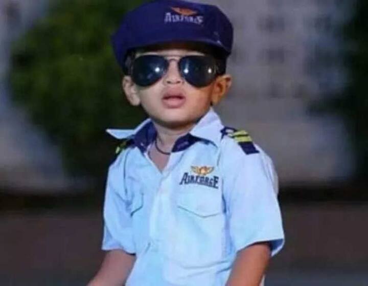 બારડોલી: આખા રાજ્યને હચમચાવી નાંખનારા અઢી વર્ષના નિવ પટેલના અપહરણ કાંડમાં પોલીસ રિમાન્ડમાં નિવના હત્યારા બાપ નિશીતે કબૂલ્યું હતું કે, નિવ મારો છોકરો નથી એવી મને શંકા હતી. નિશિતે પોતાની પત્નિ બ્રેનાને અન્ય પુરૂષો સાથે સેક્સ સંબંધો હોવાનો અને તેના કારણે નિવ જન્મ્યો હોવાનો આક્ષેપ કર્યો છે.