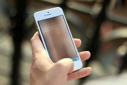 Surat: પતિ રાત્રે અશ્લિલ વીડિયો જોતો અને પત્ની જોઇ ગઇ, પછી જે થયું એ જાણી ચોંકી ઉઠશો