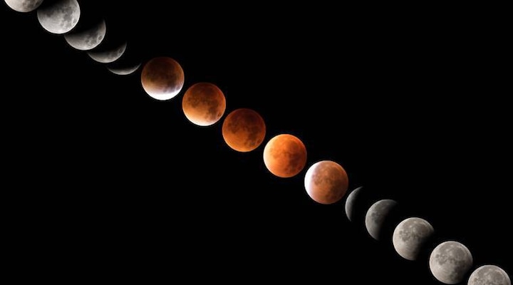 Super Flower Blood Moon Lunar Eclipse On May 15-16: When And How To Watch Online Blood Moon Lunar Eclipse: বছরের প্রথম পূর্ণগ্রাস চন্দ্রগ্রহণ অনলাইনে, কোথায়? কীভাবে?
