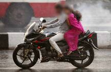 અમદાવાદ: માતાની નજર સામે જ સગીરાને તેનો પ્રેમી બાઈક પર બેસાડીને ભગાડી ગયો પછી શું થયું, જાણો વિગત