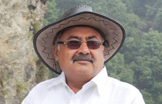 ખોટી ફરિયાદ નોંધાવવાની બાબતને અતિ ગંભીર ગણાવી જસ્ટિસ સોનિયા ગોકાણીએ 30મી જુલાઈના રોજ નલિયા ડિવીઝનના ડી.વાય.એસ.પી. અને અત્ય તપાસનીશ અધિકારીઓને દસ્તાવેજી પુરાવાઓ સાથે હાજર થવા આદેશ આપ્યો છે. હાઈકોર્ટે નોંધ્યુ છે કે, આ કેસમાં જે બાબતો બહાર આવી છે તે અતિગંભીર છે. તેથી પોલીસે કેવા સંજોગોમાં ફરિયાદ નોંધી છે તે જાણવું જરૂરી છે.