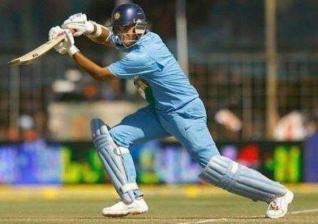 ગાંગુલીએ નિવૃત્તિ લીધાને 10 વર્ષ થઈ ગયા છે પરંતુ આજે પણ ક્રિકેટને મિસ કરે છે. તેણે કહ્યું કે ફાસ્ટ બોલરને કવર ડ્રાઇવ મારવાની ખુશી અલગ જ હતી.