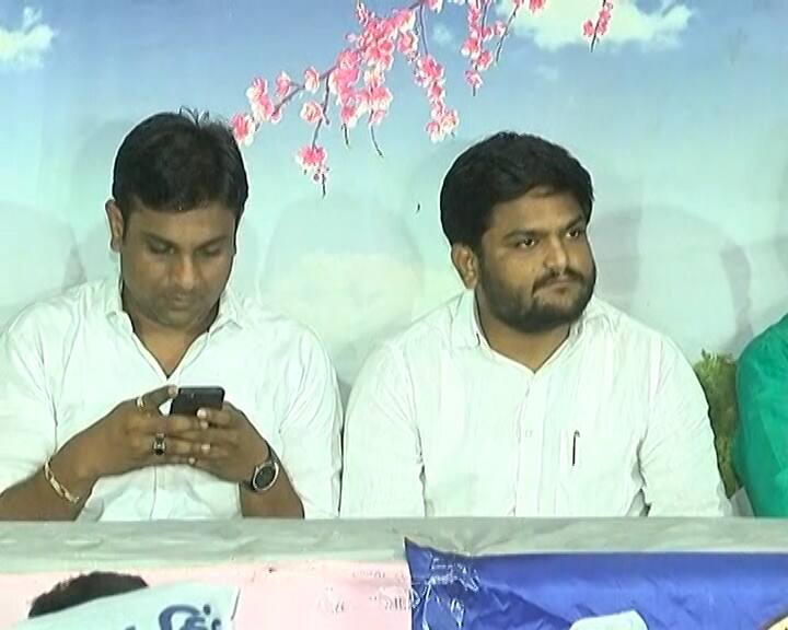 25 મી ઓગષ્ટના આમરણાંત ઉપવાસ ને લઈ રણનીતિ ઘડવા માટે આગામી 5 ઓગસ્ટે પાસ કોર ટીમ ની મળશે બેઠક. જેમાં ગુજરાત પાસ કોર ટીમ ના સભ્યો રહશે ઉપસ્થિત