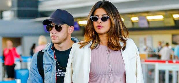 ફિલ્મ ભારત છોડ્યા બાદ મીડિયામાં પ્રિયંકા અને નિકની સગાઇની વાત વહેતી થઇ હતી, કહેવાઇ રહ્યું છે કે બન્નેએ લંડનમાં સગાઇ કરી લીધી છે. જોકે હજુ સુધી આ વાતની સ્પષ્ટતા થઇ શકી નથી બન્નેએ સગાઇ કરી લીધી છે કે નહીં.