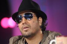 મુંબઈઃ બોલિવૂડના જાણીતા સિંગરના ઘરે થઈ ચોરી, જાણો વિગત