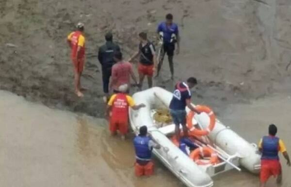 સૂત્રોના જણાવ્યા અનુસાર પલસાણા પોલીસે 8 પ્રશ્નો તૈયાર કર્યા હતા. જેમાં પતિ-પત્ની વચ્ચેના સંબંધ તેમજ હત્યા અંગેનું કારણ અને ઘટનાને કેવી રીતે અંજામ આપ્યો હતો તે અંગેના પ્રશ્નો હોવાનું જાણવા મળ્યું છે.