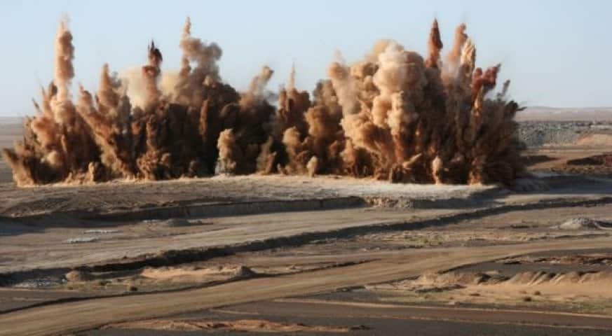 Blast in andhra mine 10 workers died આંધ્ર પ્રદેશમાં પથ્થરની ખાણમાં જોરદાર વિસ્ફોટ, 10 મજૂરોના મોત