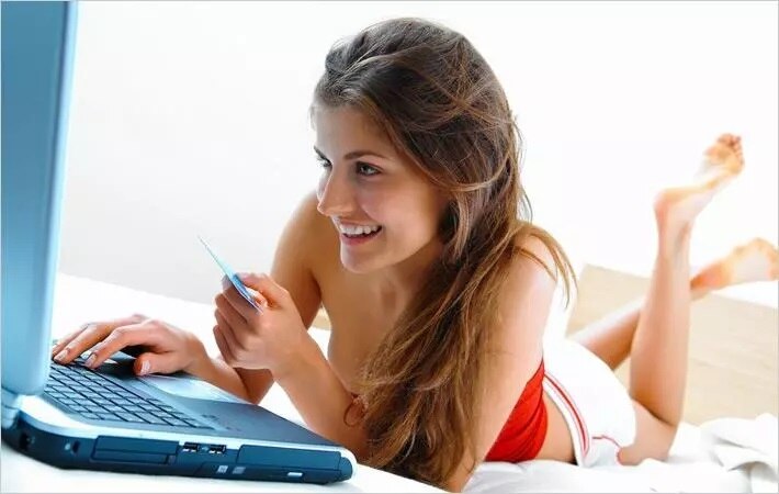 MSME સેક્ટર સાથે જોડાયેલી કાયદેસરની બાજુ પર કેન્દ્ર સરકારની લૉ કમિટી અને ટેક્સ સંબંધી મામલાઓને ફિટમેન્ટ કમિટી જોશે. જીઓએમ આ બન્ને સાથે ચર્ચા કરીને રિપોર્ટ તૈયાર કરશે. જે જીએસટી કાઉન્સિંલની સામે રજૂ કરશે. જીએસટી કાઉન્સિંલની આગામી મીટિંગ 28-29 સપ્ટેમ્બરે ગોવામાં યોજાશે. 