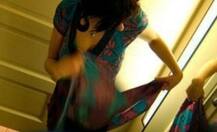 સુરત: સગીરા બાથરૂમમાં ન્હાતી હતી અને પોતાનો વીડિયો ઉતરી રહ્યો હોવાની પડી ખબર પછી શું થયું, જાણો વિગત