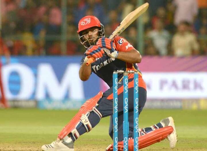 કોહલીએ આગળ લખ્યું કે, સ્વતંત્રતા દિવસ પર તમે તમારા નવા લુકને સોશિયલ મીડિયા પર શેર કરો અને #Veshbhusha લખવાનું ન ભૂલો. કોહલીના ફેન્સને આ વીડિયો ખૂબ ગમી રહ્યો છે અને એક કલાકમાં જ ચાર લાખથી વધારે લોકો જોઈ ચુક્યા છે. 