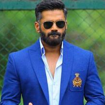 Birthday: ફિલ્મો સિવાય બિઝનેસમાં પણ માહિર છે સુનીલ શેટ્ટી, વર્ષની કમાણી 100 કરોડ