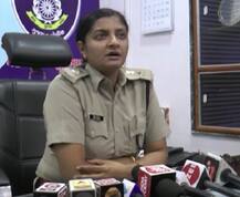 હત્યાની આરોપી યુવતીએ ઉષા રાડાને ચિઠ્ઠી મોકલી કહ્યું, પોલીસો મારી સાથે જેલમાં જ સેક્સ માણે છે ને તેના કારણે..........