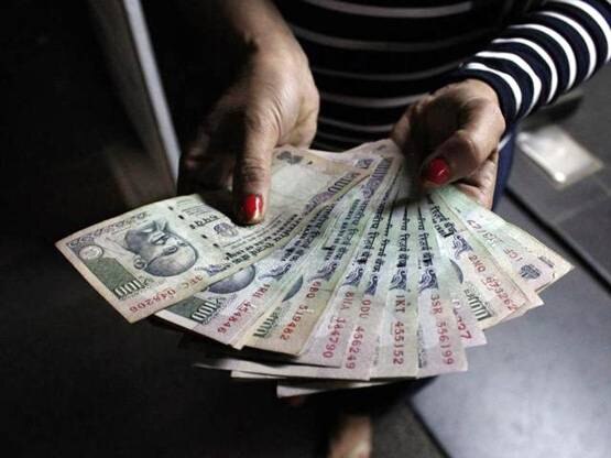 Mutual Funds : ये म्यूचुअल फंड आपको बना देगा करोड़पति, ऐसा रिटर्न कही और नहीं, देखें क्या है तरीका This mutual fund will make you a millionaire there is no such return anywhere else Mutual Funds : ये म्यूचुअल फंड आपको बना देगा करोड़पति, ऐसा रिटर्न कही और नहीं, देखें क्या है तरीका