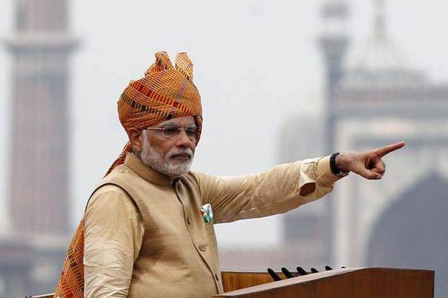 2017માં વડાપ્રધાન મોદીએ લહેરિયાની પાઘડી પહેરીને 56 મિનિટનું ભાષણ આપ્યું હતું.