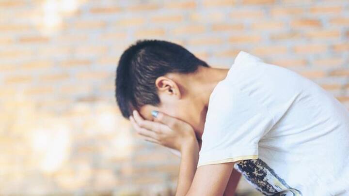 સૃષ્ટિ વિરુદ્ધના કૃત્યુ થયું હોવાની વાત બહાર આવતા સિંગલ મધરની સાથે સાથે લઘુમતી મોરચાના રફીક મારા તથા મહિલા અગ્રણી માનસી શાહે આશ્રમ ખાતે દોડી આવ્યા હતા. બાદમાં આ મામલો પોલીસ સ્ટેશન પહોંચ્ય હતો અને એ ડિવિઝન પોલીસે તપાસ હાથ ધરી હતી. સૃષ્ટિ વિરુદ્ધના કૃત્યનો ભોગ બનેલા બાળકો ૮ થી ૯ વર્ષની ઉંમરના છે. 