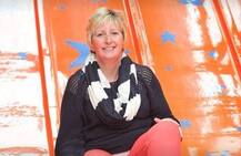 લોટરીમાં 1322 કરોડ જીતતાં જ મહિલાએ બોયફ્રેન્ડ બનાવવા માંડ્યા, પછી પતિને છોડી દીધો, કોની સાથે લગ્ન કર્યાં તે જાણીને લાગશે આઘાત