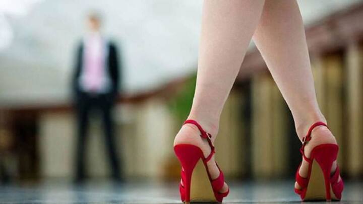 સીટીએમ બરોડા એક્સપ્રેસ વે પર બસની રાહ જોતા વિદ્યાર્થીઓ, ડેઇલી અપડાઉન કરતાં પુરુષોને આ લલનાઓ શિકાર બનાવતી હતી. જાહેરમાં થતા ગંદા ઇશારાને કારણે પુરૂષો શરમજનક સ્થિતિમાં મૂકાઇ જતા. આ અંગે નારોલ પોલીસમાં અનેક વખત ફરિયાદો કરવા છતાં પોલીસે કોઇ કાર્યવાહી કરી નહોતી.