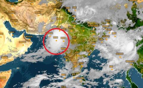 ગુજરાતમાં વરસાદની ધમાકેદાર એન્ટ્રી: કઈ તારીખે કઈ કઈ જગ્યાએ પડી શકે છે ભારે વરસાદ, જાણો વિગત ગુજરાતમાં વરસાદની ધમાકેદાર એન્ટ્રી: કઈ તારીખે કઈ કઈ જગ્યાએ પડી શકે છે ભારે વરસાદ, જાણો વિગત
