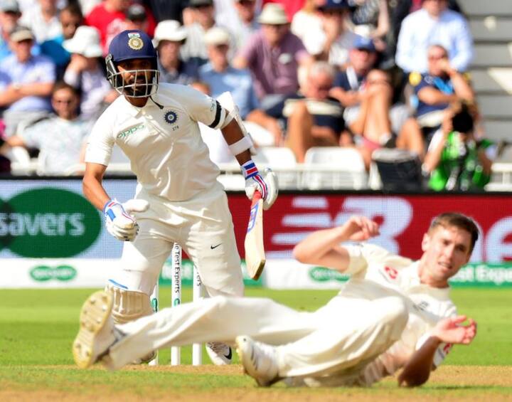 ત્રીજા દિવસે લંચ સુધીમાં ભારતે 2 વિકેટના નુકસાન પર 194 રન બનાવ્યા હતા. કોહલી 54 અને પૂજારા 56 રને રમતમાં હતા. લંચ બાદ પૂજારા 72 રનના અંગત સ્કોર પર સ્ટોક્સની ઓવરમાં ત્રીજી વિકેટના રૂપમાં આઉટ થયો ત્યારે ભારતનો સ્કોર 224 રન હતો. કોહલી અને પૂજારાએ 113 રનની ભાગીદારી કરી હતી.ટી બ્રેક પછી કોહલીએ ટેસ્ટ કારકિર્દીની 23મી અને વર્તમાન ઈંગ્લેન્ડ પ્રવાસની બીજી સદી ફટકારી હતી. કોહલીએ સદી બાદ મેદાનમાં હાજર પત્ની અનુષ્કાને ફ્લાઇંગ કિસ આપી હતી. જે બાદ 103 રનના સ્કોરે તે આઉટ થયો હતો. કોહલી બાદ પંત પણ 1 રન બનાવી પાંચમી વિકેટ તરીકે આઉટ થયો હતો. રહાણે 29 રન બનાવી છઠ્ઠી અને શમી 3 રન બનાવી સાતમી વિકેટના રૂપમાં આઉટ થયા હતા.