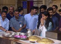 અંબાણી પરિવારની ભાવી પુત્રવધૂ રાધિકા કોની સાથે સોમનાથ મંદિરે પહોંચી? જુઓ તસવીરો