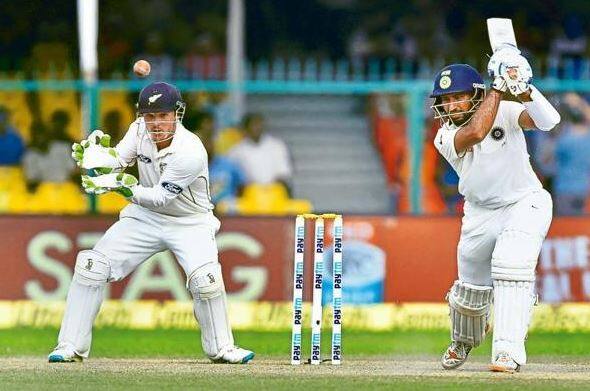 પૂજારાએ કહ્યું કે, મને હંમેશા લાગતું હતું કે નેટ્સમાં હું સારી બેટિંગ કરી રહ્યો છું અને જલ્દી મોટો સ્કોર બનાવીશ. ખરાબ ફોર્મના કારણે મારા પણ દબાણ હતું. જ્યારે તમે રન નથી બનાવતાં ત્યારે હંમેશા દબાણમાં હોવ છો. એક ટીમ તરીકે આ ટેસ્ટ પહેલા અમે રન નહોતા બનાવી શકતા. પૂજારાએ બીજી ઈનિંગમાં 72 રન બનાવવા ઉપરાંત કોહલી સાથે 113 રનની ભાગીદારી કરી હતી.