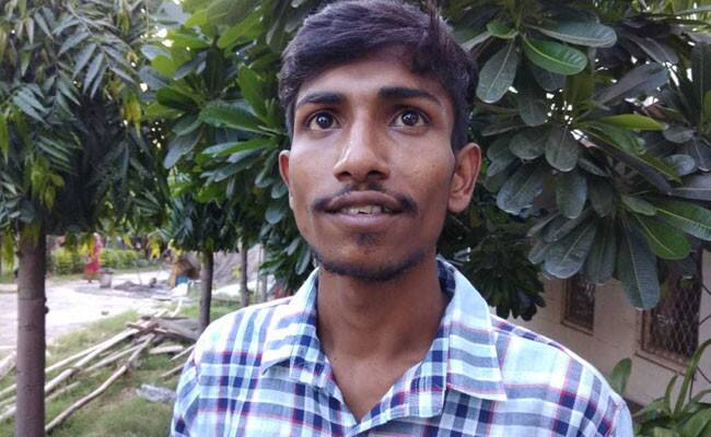 દિલ્હીના મોહમ્મદ આમિરને અમેરિકાની એક કંપનીએ નોકરી ઓફર કરી છે. કંપનીએ તેને આ નોકરી એક લાખ ડૉલર એટલે લગભગ 70 લાખ રૂપિયા સેલેરી સાથે ઓફર કરી છે. મોહમ્મદ આમિરે જામિયા મિલ્લિયા ઇસ્લામિયામાં ડિપ્લોમા ઇન મિકેનિઝમ એન્જિનીયરિંગ કર્યુ છે અને તેના પિતા એક ઇલેક્ટ્રિશિયન છે. કહેવાઇ રહ્યુ છે કે જામિયાના ડિપ્લોમાં હૉલ્ડરને આપવામાં આવેલુ સૌથી મોટુ પેકેજ છે.  