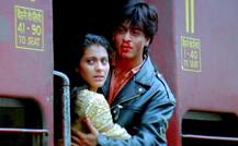 DDLJ સીનઃ શાહરૂખે ત્યારે ચેન કેમ ન ખેંચી? કાજોલને હવે લાઈટ થઈ!