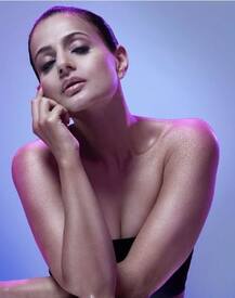 આ હોટ એક્ટ્રેસે સોશિયલ મીડિયા પર શેર કરી પોતાની બોલ્ડ તસવીર, ટ્રોલર્સે લખ્યું \'આન્ટી\'