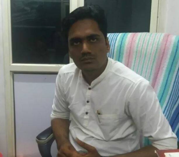 અમદાવાદ: રાજદ્રાહોના આરોપમાં અલ્પેશ કથિરીયાના વધુ 2 દિવસના રિમાન્ડ મંજૂર કરવામાં આવ્યા છે. ક્રાઈમ બ્રાન્ચે 10 દિવસની રિમાંડની માંગ કરતા કોર્ટે 26 ઓગસ્ટ સાંજે 4 વાગ્યા સુધીના રિમાન્ડ મંજૂર કર્યા છે. 