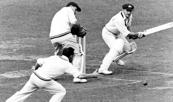 વર્ષ 1936-37માં ઓસ્ટ્રેલિયાની ટીમ ઈંગ્લેન્ડ સામેની એશિઝ સીરિઝમાં 2-0થી પાછળ રહ્યા બાદ 3-2થી વિજેતા બની હતી. આ સમયે ઓસ્ટ્રેલિયાનો કેપ્ટન સર ડોન બ્રેડમેન હતા. જે બાદ વિશ્વની એકપણ ટીમ આ કારનામું કરી શકી નથી.