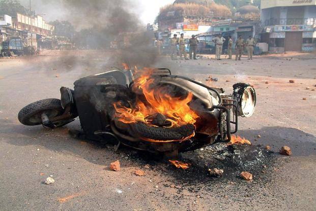 સૌથી પહેલા 2015માં હુસૈન સુલેમાનની મધ્યપ્રદેશના ઝાંબુઆથી ધરપકડ કરાઈ હતી, બાદમાં દાહોદ રેલવે સ્ટેશનથી ધાંતિયા અને ભાણાને ઝડપી પાડવામાં આવ્યા હતા. તો 2016માં મહારાષ્ટ્રના માલેગાંવથી ભુમેડીની ધરપકડ કરાઈ હતી. આમ પાંચેય આરોપી વિરુદ્ધ કેસ ચાલી ગયો હતો.