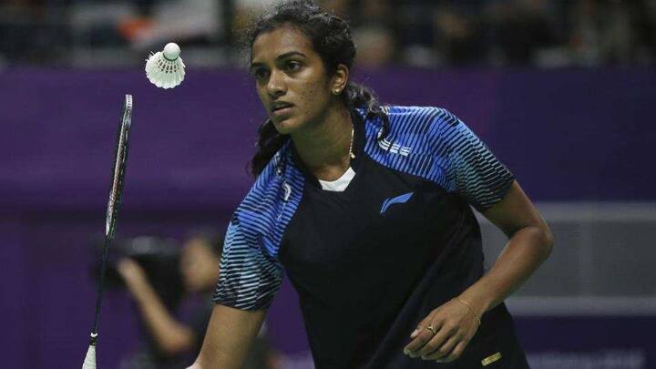  પીવી સિંધુ વર્લ્ડ રેન્કિંગમાં ત્રીજા સ્થાને છે. જાપાનની યામાગુચી વર્લ્ડ નંબર-2 છે. આશા પ્રમાણે આ બંન્ને ખેલાડીઓ વચ્ચે કાંટાની ટક્કર થઈ. 65 મિનિટ સુધી ચાલેલા આ મેચની પ્રથમ ગેમ 23 વર્ષિય સિંધુએ જીતી. બીજી ગેમ જાપાની ખેલાડીના નામે રહી. ત્રીજી ગેમમાં સિંધુએ શાનદાર પ્રદર્શન કર્યું. આ બંન્ને ખેલાડીઓ વચ્ચે સાતમી મેચ હતી. જેમાં સિંધુનો પાંચ વખત વિજય થયો છે. 