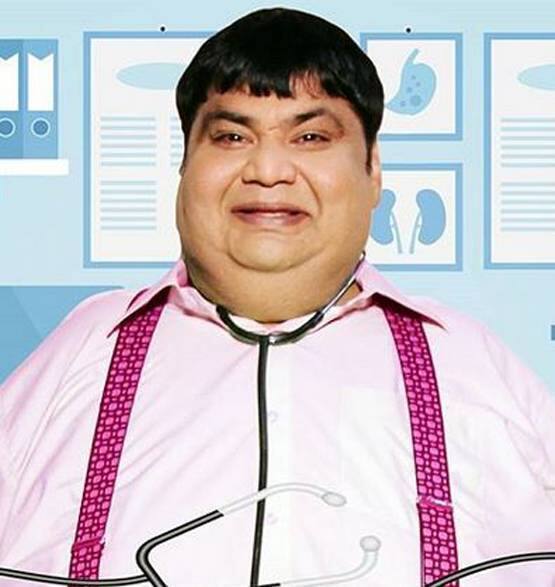  સ્પોટબોય ડોટ કોમે એક સૂત્રને ટાંકીને કહ્યું કે, ડો. હાથીની ભૂમિકામાં કવિ કુમાર આઝાદને જોતા જ હસવું આવતું હતું. તે માત્ર જાડા જ નહતા પરંતુ તેમના ચહેરાના હાવભાવને કારણે પણ દર્શકોને આનંદ આવતો હતો. 