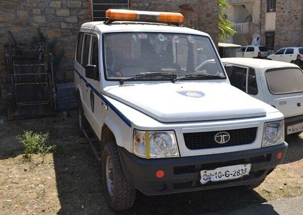 ઘરે તેની માતાએ પણ ઉધડો લીધો હતો. ત્યાર પછી ગત રાત્રિના સમયે પરિવારજનો સુઈ ગયા હતાં. અને પુત્રી બિંદુએ ઘરના બેડરૂમમાં દરવાજો બંધ કરીને આપઘાત કરી લીધો હતો. આ બનાવ અંગે જાણ થતાં અમરોલી પોલીસે હોસ્પિટલમાં તેણીના મૃતદેહનું પોસ્ટમોર્ટમ કરાવીને જરૂરી વિધિ કરી હતી.