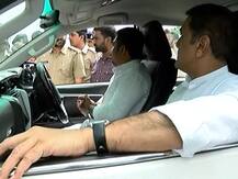 હાર્દિક પટેલને મળવા આવેલા પ્રફુલ પટેલને પોલીસે રોકતાં અકળાયેલા પટેલે કઈ રીતે પોલીસોને તતડાવ્યા, જાણો વિગત