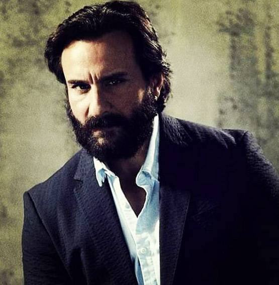 મૂવી હન્ટરમાં પોતાના લૂક વિશે સૈફે કહ્યું હતુ, આ રૉલના લૂક માટે ખુબ મહેનત કરવી પડી. મે ઇયર પિયરરિંગ કરાવવાની સાથે મારી દાઢી વધારી. લાંબી વાળ અને દાઢી રાજસ્થાનની ગરમીમાં શૂટિંગ કરવું ખુબ મુશ્કેલ હતું. ઘણીવાર તો વાળનું સેટઅપ કરવા માટે 40 મિનીટ સુધીનો સમય પણ લાગી જતો હતો. 