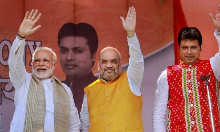 નવી દિલ્હીઃ ત્રિપુરના મુખ્યમંત્રી બિપ્લબ દેબે ફરી એકવખત વિચિત્ર નિવેદન કર્યું છે. તેમણે દાવો કર્યો છે કે, “પાણીમાં બતકો તરવાથી ઓક્સિજનનું પ્રમાણ વધે છે. આ કારણે તેઓ રાજ્યના ગામડાઓમાં બતક વિતરણ કરવા ઈચ્છે છે.”