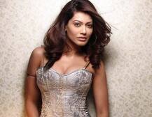 આ હોટ એક્ટ્રેસે કેરળના પૂર માટે એવા કારણને જવાબદાર ગણાવ્યું કે સાંભળીને આંચકો લાગી જશે