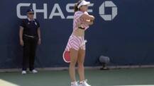 US Open: મહિલા ખેલાડીએ મેચમાં ઉતાર્યું ટોપ તો એમ્પાયરે ભર્યું આવું પગલું, જાણો વિવાદ