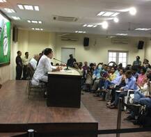 નોટબંધી મોટું કૌભાંડ, ઉદ્યોગપતિઓને ફાયદો કરાવવામાં આવ્યો, PM મોદી જવાબ આપે- રાહુલ ગાંધી