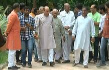 હાર્દિક પટેલના ઉપવાસનો આજે 8મો દિવસ: જાણો પાટીદાર આગેવાનો કેમ પહોંચ્યા હાર્દિકને મળવા?