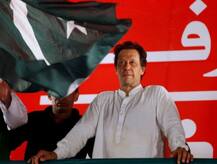 પાકિસ્તાનઃ 17 સપ્ટેમ્બરે PM હાઉસની લક્ઝરી ગાડીઓની થશે હરાજી, જાણો ઇમરાન ખાને કેમ લીધો આવો નિર્ણય