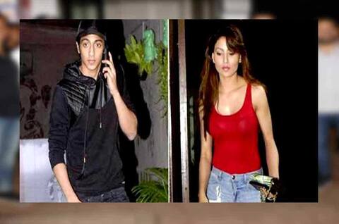 શાહરૂખ સાથે જેના અફેરની ચર્ચા હતી તે હૉટ એક્ટ્રેસનું હવે પોતાનાથી નાના એક્ટર સાથે અફેર, જાણો વિગત શાહરૂખ સાથે જેના અફેરની ચર્ચા હતી તે હૉટ એક્ટ્રેસનું હવે પોતાનાથી નાના એક્ટર સાથે અફેર, જાણો વિગત