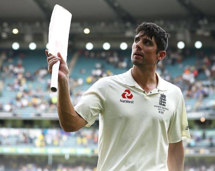 કૂક વર્તમાન સમયમાં સૌથી વધારે રન બનાવનારો ટેસ્ટ ખેલાડી છે. કૂક ટેસ્ટમાં 12,179 રન નોંધાવી ચુક્યો છે અને હાલ તેની ઉંમર 33 વર્ષ જ છે. તેથી એવું માનવામાં આવતું હતું કે તે સચિન તેંડુલકરના 15,921 ટેસ્ટ રનનો રેકોર્ડ તોડી શકે છે. જોકે હવે કૂકે નિવૃત્તિની જાહેરાત કરતા હાલ આ રેકોર્ડ તૂટવો મુશ્કેલ લાગી રહ્યો છે.