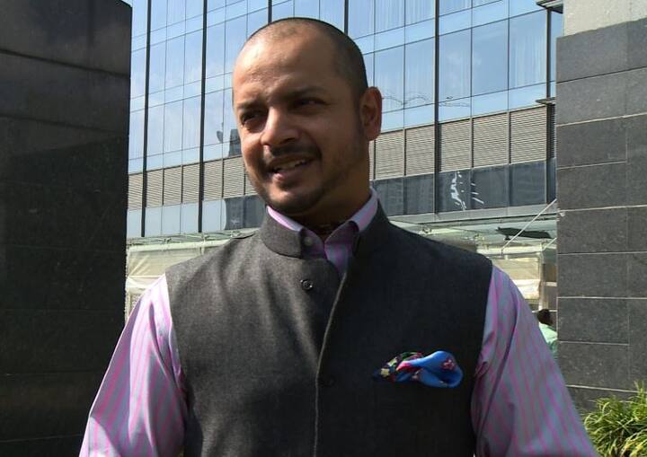 પૂર્વ સ્પિનર મુરલી કાર્તિકે લખ્યું, આ હારને પચાવી શકવી મુશ્કેલ છે. કારણકે આપણે જીતી શકતા હતા. બોલરોએ શાનદાર પ્રદર્શન કર્યું પરંતુ બેટ્સમેનોએ સારી બેટિંગ ન કરી. જોકે ટીમ ઈન્ડિયાએ સારો પ્રયાસ કર્યો. 