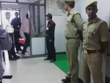 કાનપુરઃ SPનો ઝેર ખાઈને આત્મહત્યાનો પ્રયાસ, એક મહિના પહેલા જ થઈ હતી બદલી