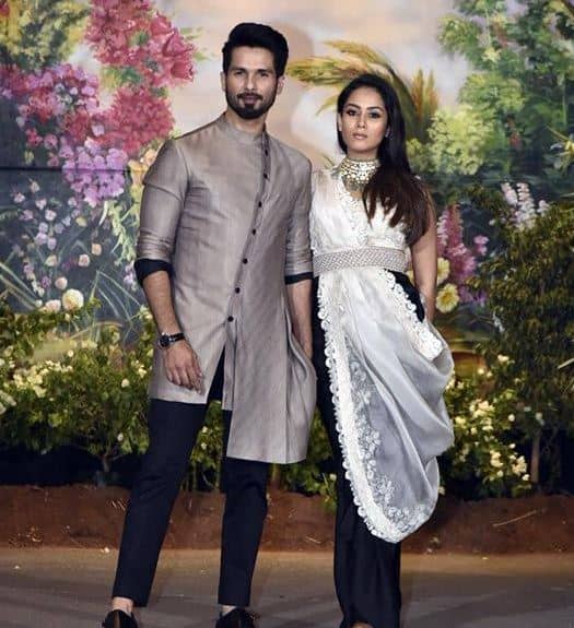 મીરાને બુધવારે હોસ્પિટલમાં દાખલ કરવામાં આવ્યો હતો. મીરાએ આ પહેલા 26 ઓગસ્ટ, 2016ના રોજ દીકરીને જન્મ આપ્યો હતો. શાહિદે 7 જુલાઈ 2015ના રોજ દિલ્હીની રહેવાસી મીરા રાજપૂત સાથે લગ્ન કર્યા હતા.