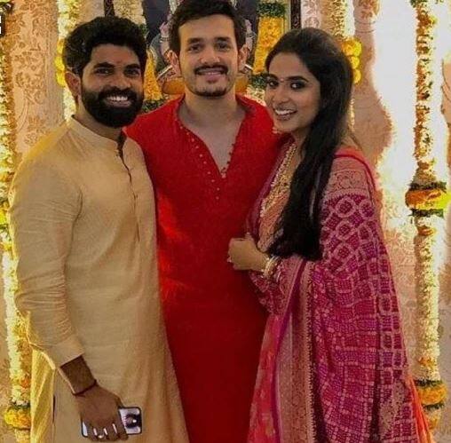 કાર્તિકેયે તેના ટ્વિટમાં સગાઇમાં આવેલા તમામ લોકોનો આભાર માન્યો હતો. તેણે મંગેતર પૂજા સાથે ફોટો શેર કરતાં લખ્યું કે, ‘જિંદગીની નવી ઈનિંગ શરૂ કરવાને લઈ ખૂબ ઉત્સાહિત છું. મને આટલો પ્રેમ આપવા બદલ આભાર.’