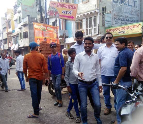 SC/ST એક્ટના વિરોધમાં આજે દેશભરમાં સવર્ણો દ્વારા બંધ પાળવામાં આવ્યું છે, જેમાં ખાસ કરીને બિહાર, રાજસ્થાન, મધ્યપ્રદેશન સહિતના રાજ્યોમાં અસર વધુ જોવા મળી રહી છે.