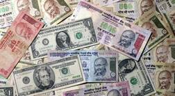 Rupee vs Dollar: રૂપિયો ફરી એકવાર વિક્રમી નીચી સપાટીએ પહોંચ્યો, ડૉલર દીઠ ₹77.59ની ઓલ ટાઈમ નીચી સપાટીએ આવ્યો